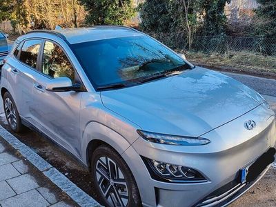 gebraucht Hyundai Kona ELEKTRO 150kW Select-Paket -