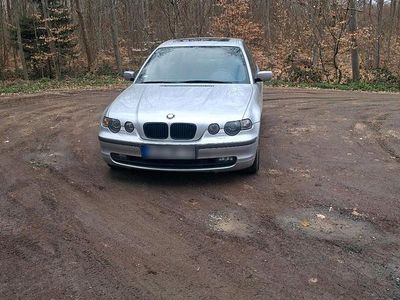 Gebraucht BMW 325 245 PS (180 kW) 2001 Silber Coupé