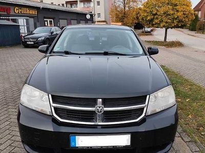 Schwarz Gebraucht 2008 Dodge Avenger SE Limousine | 2.950 €