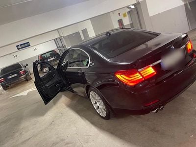 BMW 730