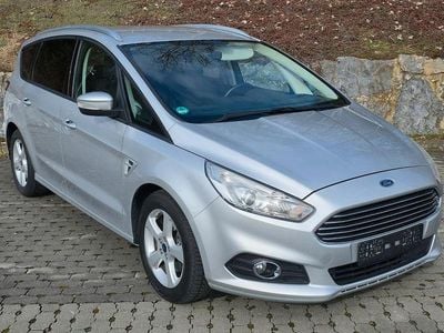 Gebraucht Ford S-MAX S 179 PS (131 kW) 2015 Silber Van / Kleinbus