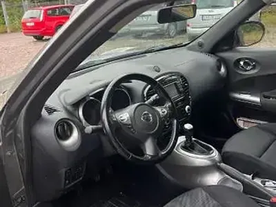 Gebraucht Nissan Juke Visia 110 PS (80 kW) 2011 Grau SUV