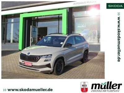 Grau (stahl grau) Gebraucht 2022 Skoda Karoq SportLine SUV | 26.590 € (Fairer Preis)