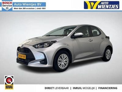 Gebraucht Toyota Yaris Active 125 PS (91 kW) 2023 Grau Kleinwagen