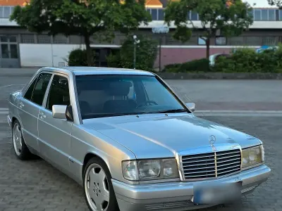 Gebraucht Mercedes 190 1991 Silber Limousine