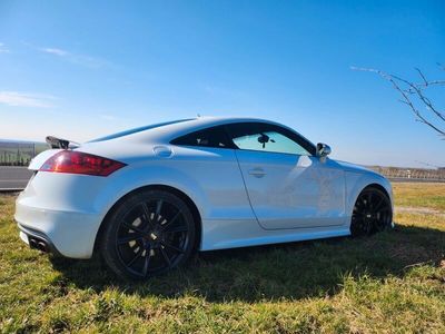 Audi TTS