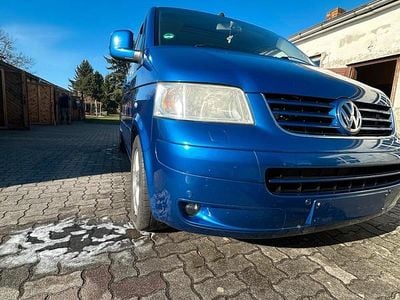 Second-hand VW T5 Highline 174 CP (127 kW) 2008 Albastru Van