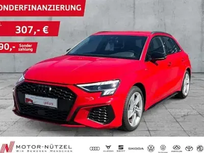 Używany Audi A3 S-Line 116 KM (85 kW) 2023 Czerwony Sedan/Limuzyna