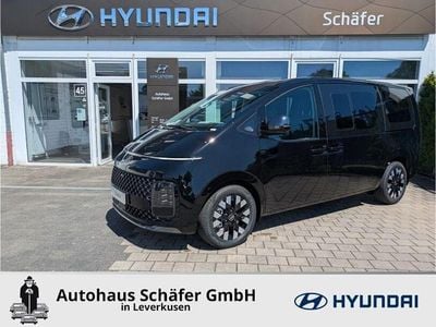 Neu Hyundai Staria Signature 224 PS (164 kW) 2025 Schwarz Van / Kleinbus