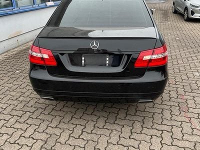 Schwarz Gebraucht 2010 Mercedes E350 Limousine | 8.700 € (Superpreis)