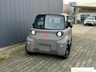 Neu Citroën AMI 2026 Grau