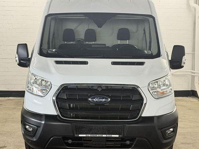 Gebraucht Ford Transit Trend 131 PS (96 kW) 2021 Weiß Pickup
