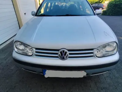 Gebraucht VW Golf IV 105 PS (77 kW) 2001 Grau Kombi