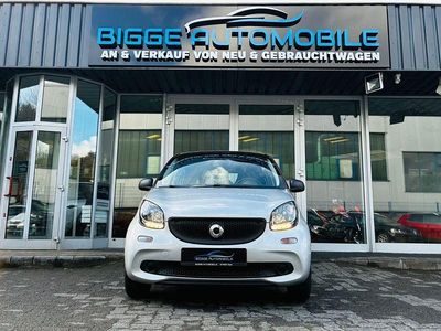 Gebraucht Smart ForFour 71 PS (52 kW) 2015 Schwarz Kleinwagen