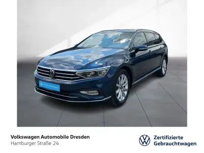 Gebraucht VW Passat Elegance 150 PS (110 kW) 2024 Blau Kombi