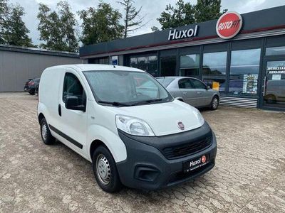 Second-hand Fiat Fiorino 132 CP (97 kW) 2017 Alb Monovolum