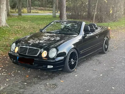 Używany Mercedes CLK200 136 KM (100 kW) 2000 Czarny Kabriolet