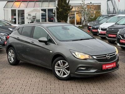 Begagnad Opel Astra Dynamic 150 HK (110 kW) 2017 Grå Sedan
