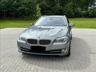 Gebraucht BMW 520 184 PS (135 kW) 2011 Silber Kombi