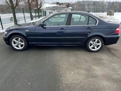 Gebraucht BMW 325 192 PS (141 kW) 2002 Blau Limousine
