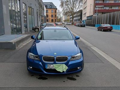 Second-hand BMW 325 218 CP (160 kW) 2008 Albastru Break