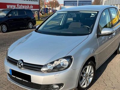 Gebraucht VW Golf VI Highline 122 PS (89 kW) 2011 Silber Kleinwagen