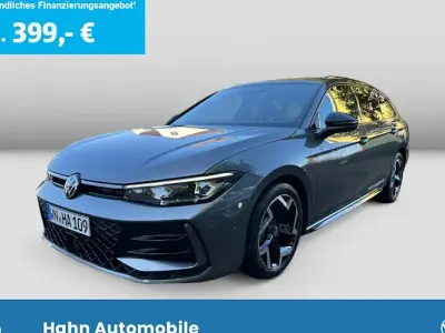 Gebraucht VW Passat Style 150 PS (110 kW) 2025 Diabasgrau metallic Kombi
