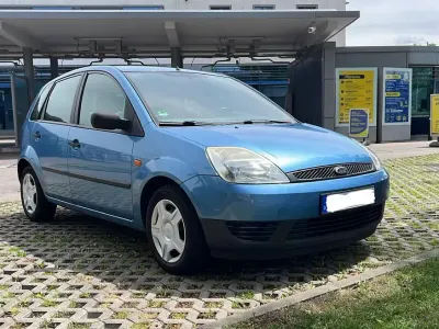 Gebraucht Ford Fiesta 60 PS (44 kW) 2003 Blau Kleinwagen