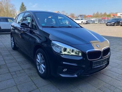 Gebraucht BMW 218 Basis 136 PS (100 kW) 2015 Schwarz Van / Kleinbus