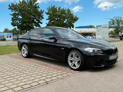 Gebraucht BMW 530 258 PS (189 kW) 2011 Andere farben Limousine