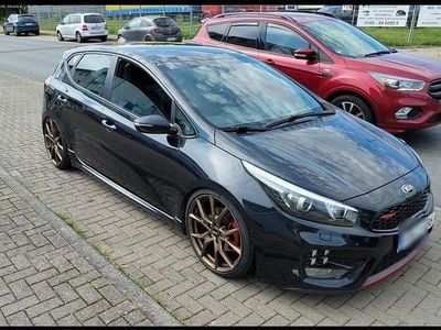 Schwarz Gebraucht 2014 Kia Ceed GT-Track Kleinwagen | 10.499 € (Fairer Preis)