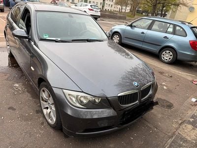 Second-hand BMW 325 218 CP (160 kW) 2007 Berlinǎ