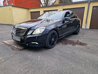 gebraucht Mercedes E250 CDI / 8 Fach bereift / AMG / Leder / Tüv