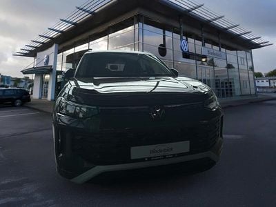 Neu VW Tayron Life 150 PS (110 kW) 2025 Grau SUV