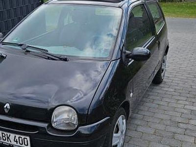 Second-hand Renault Twingo 75 CP (55 kW) 2003 Negru Hatchback