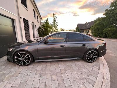 Gebraucht Audi A6 Ambiente 218 PS (160 kW) 2015 Grau Limousine