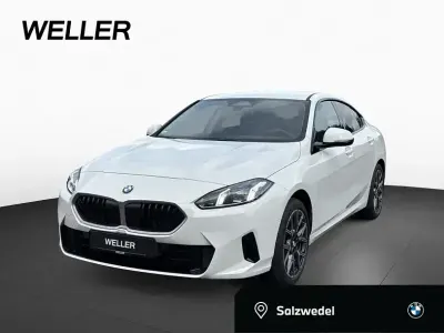Gebraucht BMW 220 Comfort Edition 156 PS (114 kW) 2025 Alpinweiss iii (weiß) Coupé