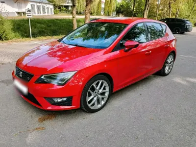 Usata Seat Leon FR 122 CV (89 kW) 2012 Rosso Berlina