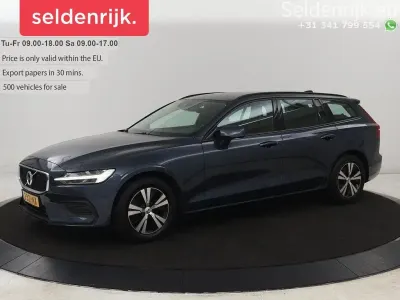 Gebraucht Volvo V60 Momentum 150 PS (110 kW) 2019 Blau Kombi