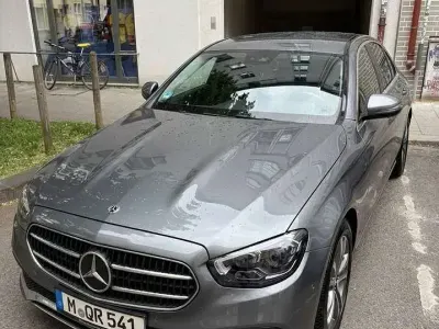 Gebraucht Mercedes E200 160 PS (117 kW) 2021 Limousine