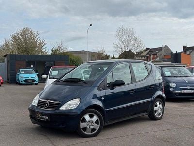 Usata Mercedes A160 Elegance 102 CV (75 kW) 2002 Blu Berlina