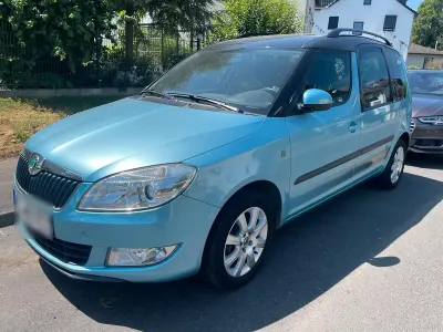 Gebraucht Skoda Roomster 85 PS (62 kW) 2011 Blau Van / Kleinbus