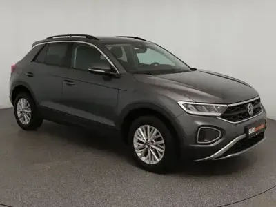Second-hand VW T-Roc Life 110 CP (80 kW) 2022 Gri SUV