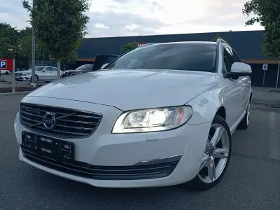 Używany Volvo V70 245 KM (180 kW) 2016 Biały Kombi