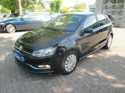 Gebraucht VW Polo Comfortline 75 PS (55 kW) 2017 Schwarz Kleinwagen