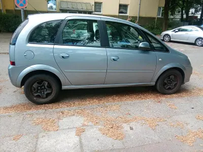 Gebraucht Opel Meriva 75 PS (55 kW) 2009 Grau Van / Kleinbus