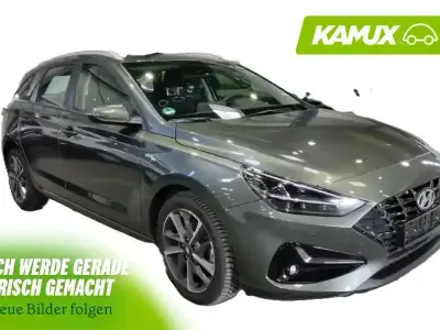 Gebraucht Hyundai i30 Trend 160 PS (117 kW) 2024 Silber / grau Kombi