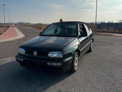 Gebraucht VW Golf Cabriolet 100 PS (73 kW) 1997 Grün Cabrio