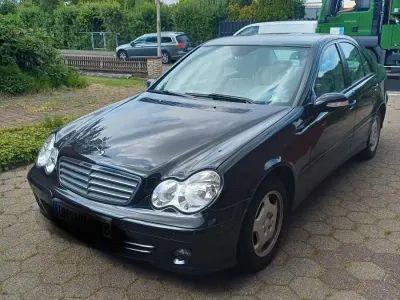 Gebraucht Mercedes C200 163 PS (119 kW) 2006 Schwarz Limousine