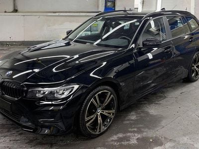 Gebraucht BMW 318 Advantage 150 PS (110 kW) 2020 Schwarz Kombi